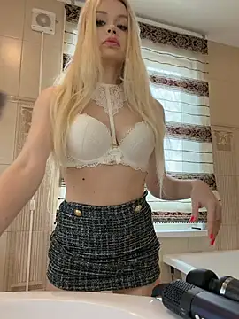 -RIVIERA- online show from 04.02.26