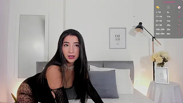 Hannaos online show from 11.06.25