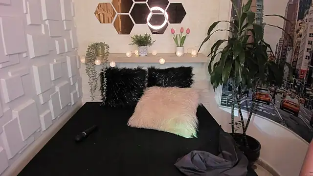 Esteff  o2 online show from 02.03.25