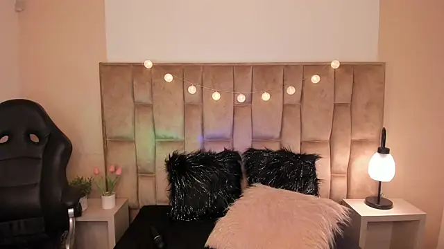 Esteff  o2 online show from 03.08.25