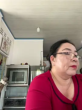 Snapshot of NDith chatting on 03.14.25 NDith online show from 03.14.25