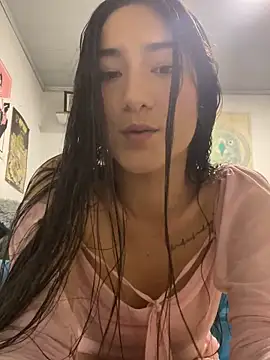 Snapshot of Amelie__88 chatting on 03.10.25 Amelie 88 online show from 03.10.25