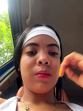 NAUGHTY LITTLE 18 online show from 10.08.25