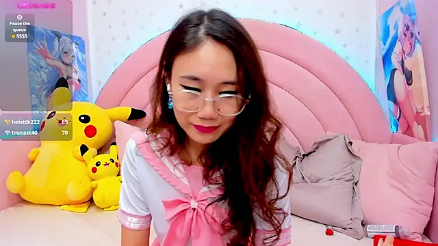 Nao  Chan  online show from 12.21.24