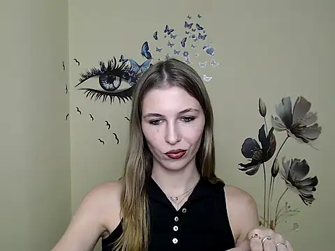 StrangerGi online show from 12.05.24