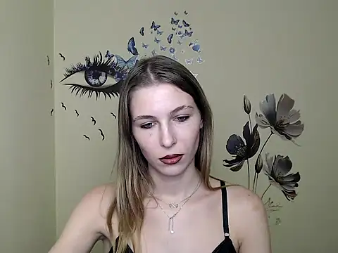 StrangerGi online show from 12.10.24