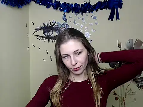 StrangerGi online show from 02.06.25