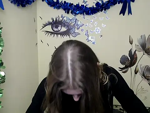 StrangerGi online show from 02.19.25