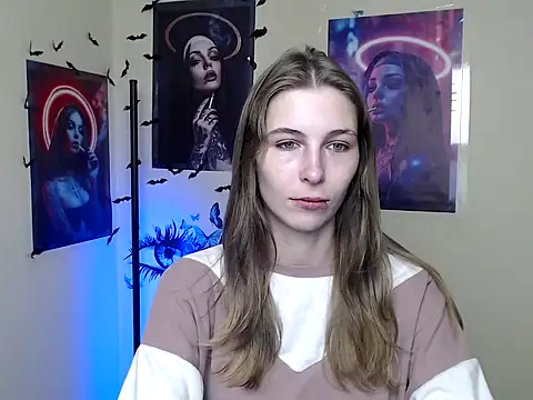 StrangerGi online show from 10.07.25