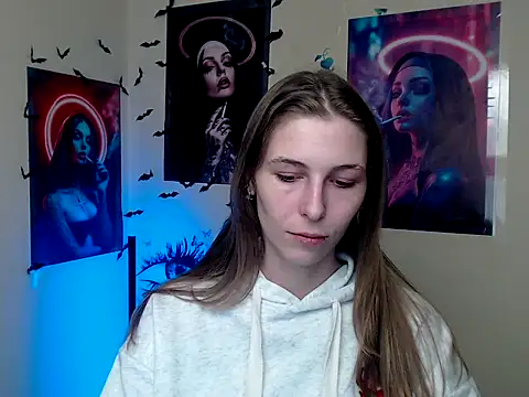 StrangerGi online show from 10.31.25