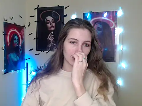 StrangerGi online show from 12.19.25