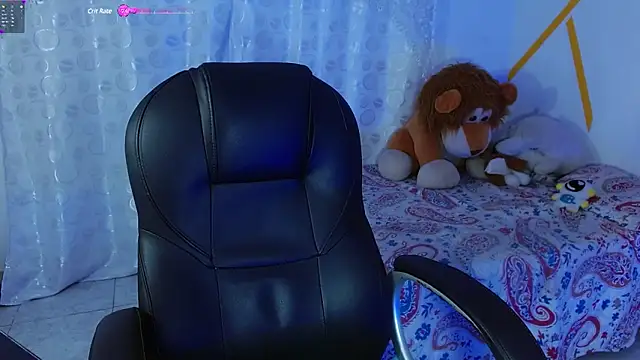 Snapshot of Matthew_Boy_ chatting on 12.10.24 Matthew Boy online show from 12.10.24