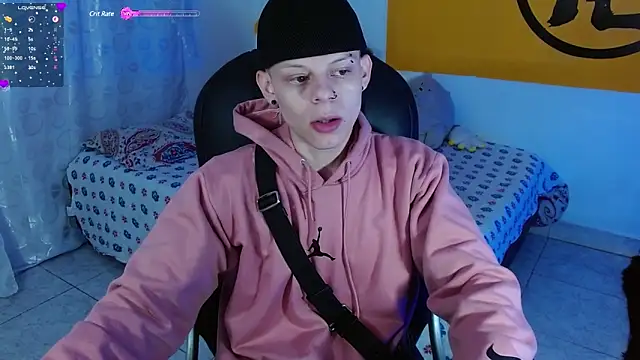 Snapshot of Matthew_Boy_ chatting on 12.29.24 Matthew Boy online show from 12.29.24