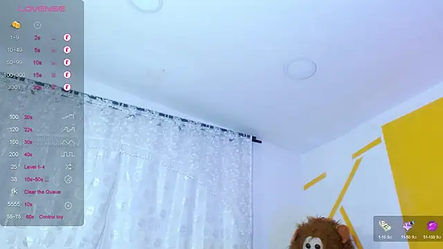 Snapshot of Matthew_Boy_ chatting on 01.13.25 Matthew Boy online show from 01.13.25