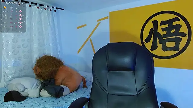 Snapshot of Matthew_Boy_ chatting on 02.11.25 Matthew Boy online show from 02.11.25