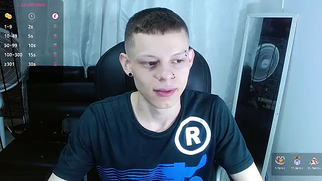 Snapshot of Matthew_Boy_ chatting on 03.14.25 Matthew Boy online show from 03.14.25