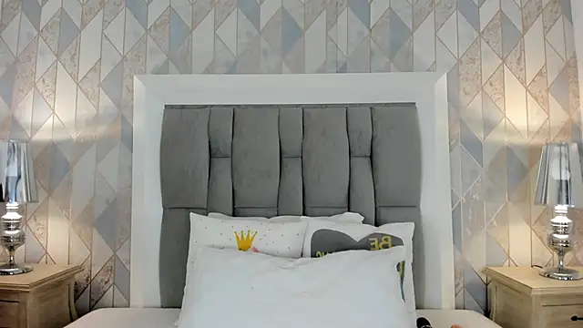 Snapshot of anais_cooper chatting on 10.05.25 anais cooper online show from 10.05.25