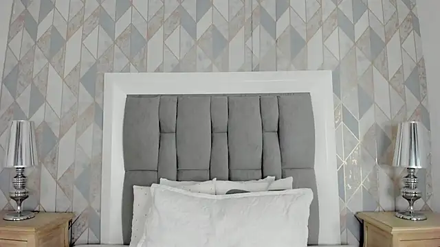 Snapshot of anais_cooper chatting on 11.01.25 anais cooper online show from 11.01.25