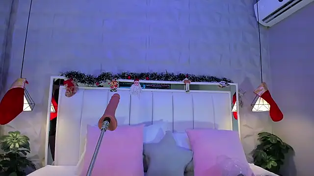 CailynBrowm online show from 12.11.24