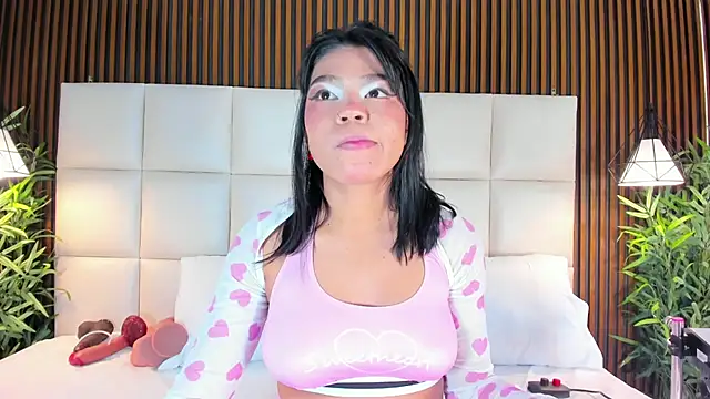 CailynBrowm online show from 10.05.25