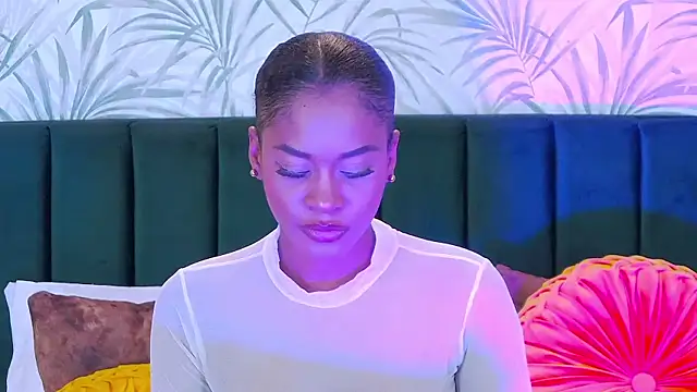 AngelinaBoss online show from 12.23.24