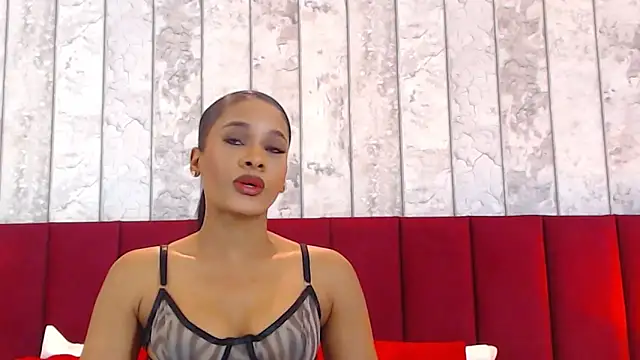 AngelinaBoss online show from 01.21.25