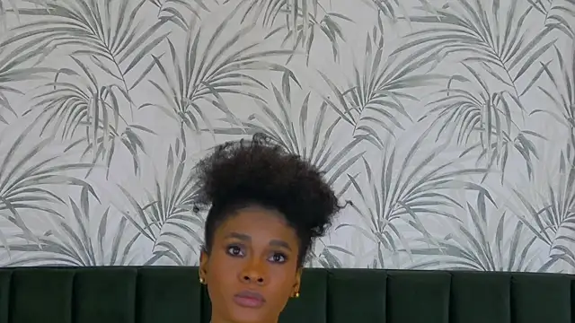 AngelinaBoss online show from 02.20.25