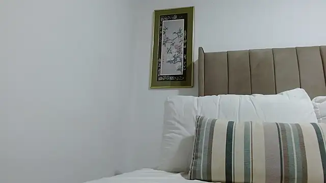 AngelinaBoss online show from 03.23.25