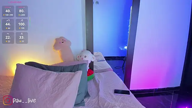 pau live online show from 04.07.26