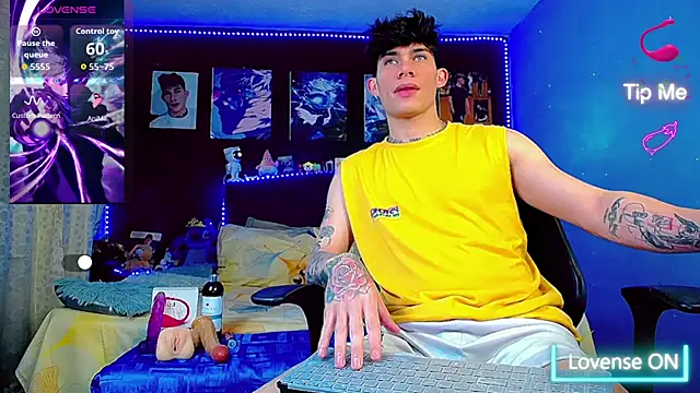 Snapshot of thiagomurphyy chatting on 10.04.25 thiagomurphyy online show from 10.04.25