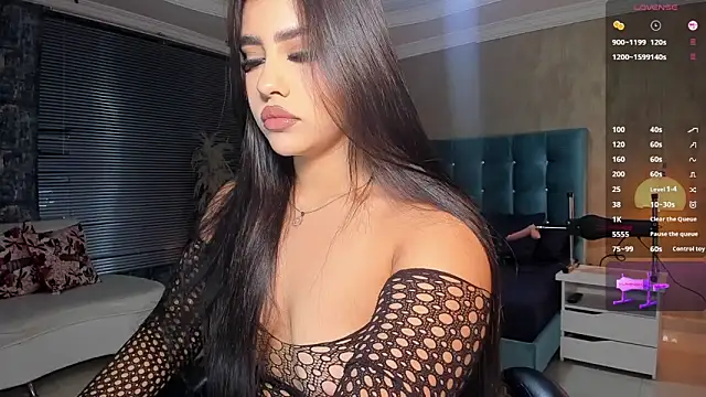 MelanieRioss online show from 10.22.25