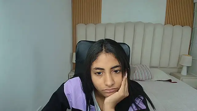 shaneelle online show from 03.04.26