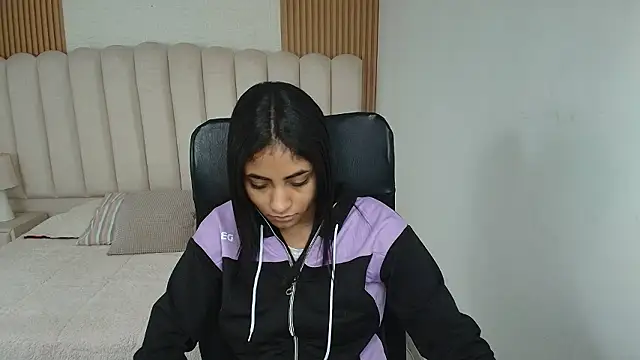 shaneelle online show from 03.23.26