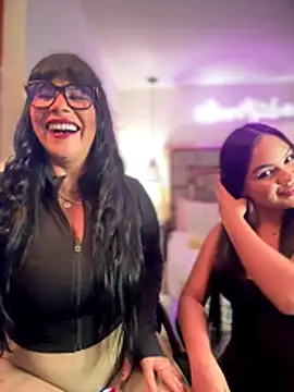 Snapshot of Saorii_kiido chatting on 11.16.25 Saorii kiido online show from 11.16.25