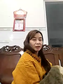 Sexy-ladyboobs20 online show from 12.22.24