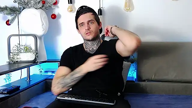 CarterCole online show from 01.14.25