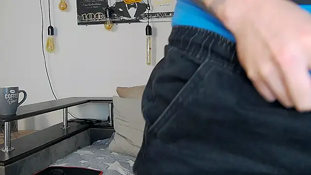 CarterCole online show from 12.17.25