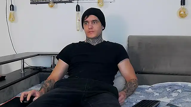 CarterCole online show from 12.19.25