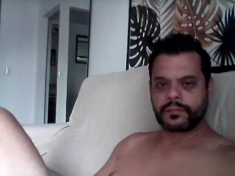 HornyBeachBoyBR online show from 03.06.26