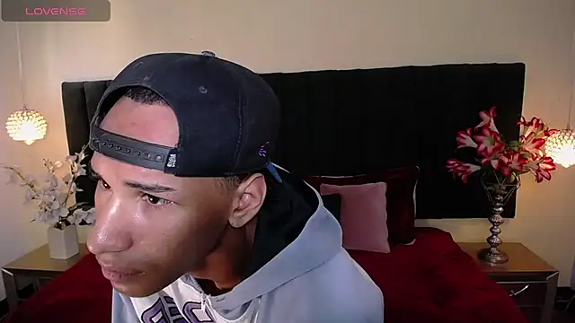 soft attraction online show from 11.07.25