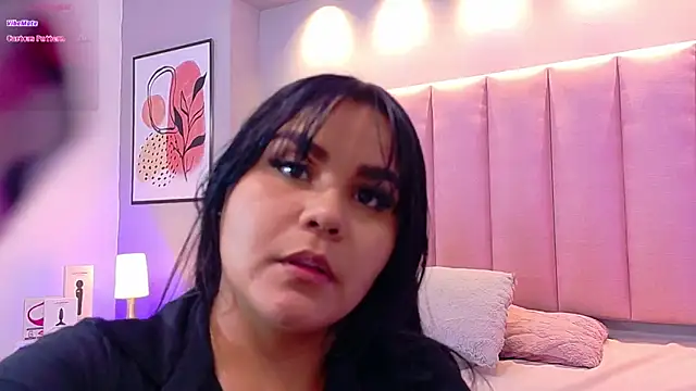 Snapshot of KeilyRoss chatting on 11.01.25 KeilyRoss online show from 11.01.25