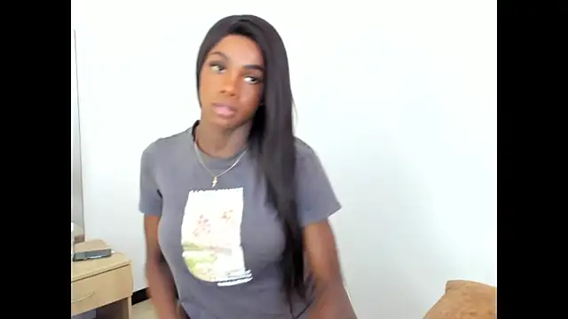 Snapshot of Georginaxx chatting on 01.14.25 Georginaxx online show from 01.14.25