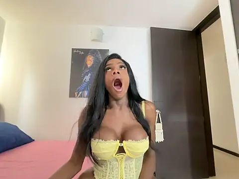 Snapshot of Georginaxx chatting on 05.24.26 Georginaxx online show from 05.24.26