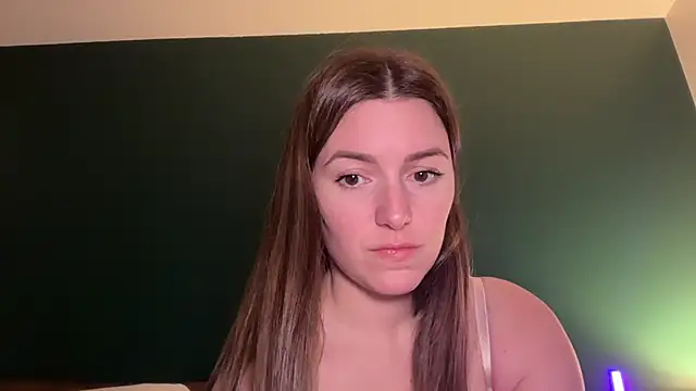 Snapshot of urwetdreamDDD chatting on 01.21.25 urwetdreamDDD online show from 01.21.25