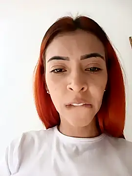 Snapshot of Amaranta_e chatting on 02.20.25 Amaranta e online show from 02.20.25