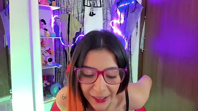 Snapshot of Amaranta_e chatting on 11.03.25 Amaranta e online show from 11.03.25