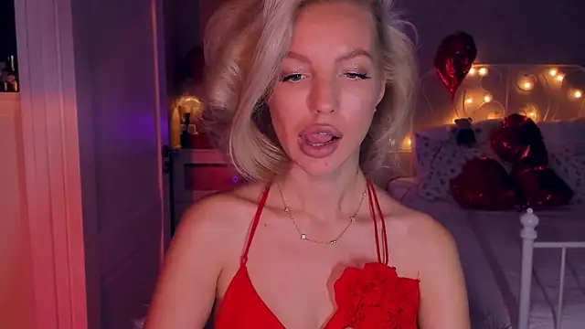 aestetick online show from 02.23.26