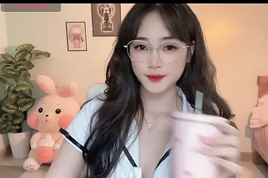  Aimy  online show from 10.12.25