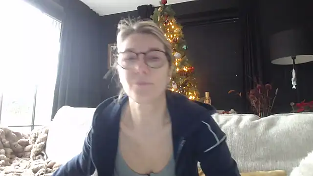 godinflower online show from 12.04.25