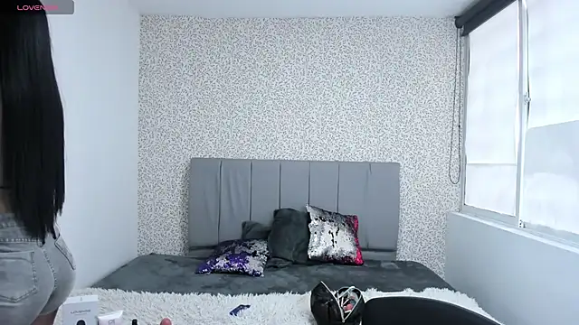 Snapshot of CharlotteeGray_ chatting on 02.10.25 CharlotteeGray online show from 02.10.25